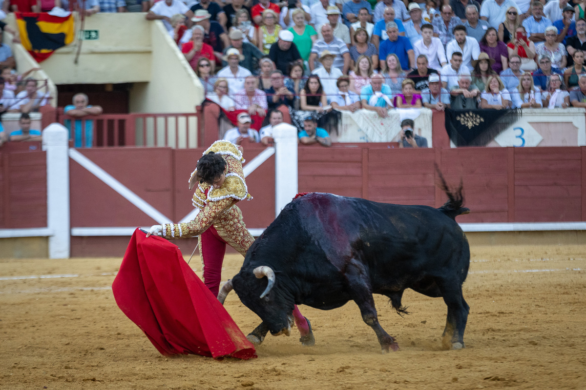 4ª de la feria taurina de San Julián  / JAVIER GUIJARRO