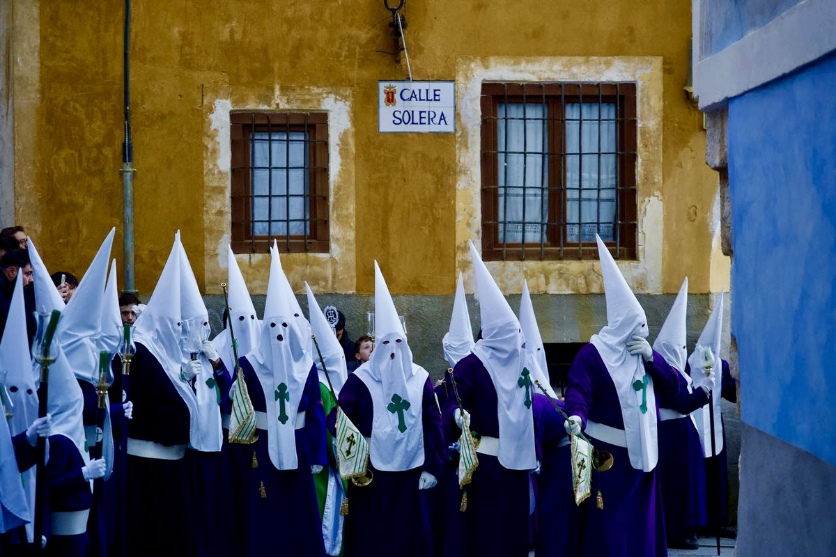 Martes Santo. Procesión del Perdón   / SERGI PERICH