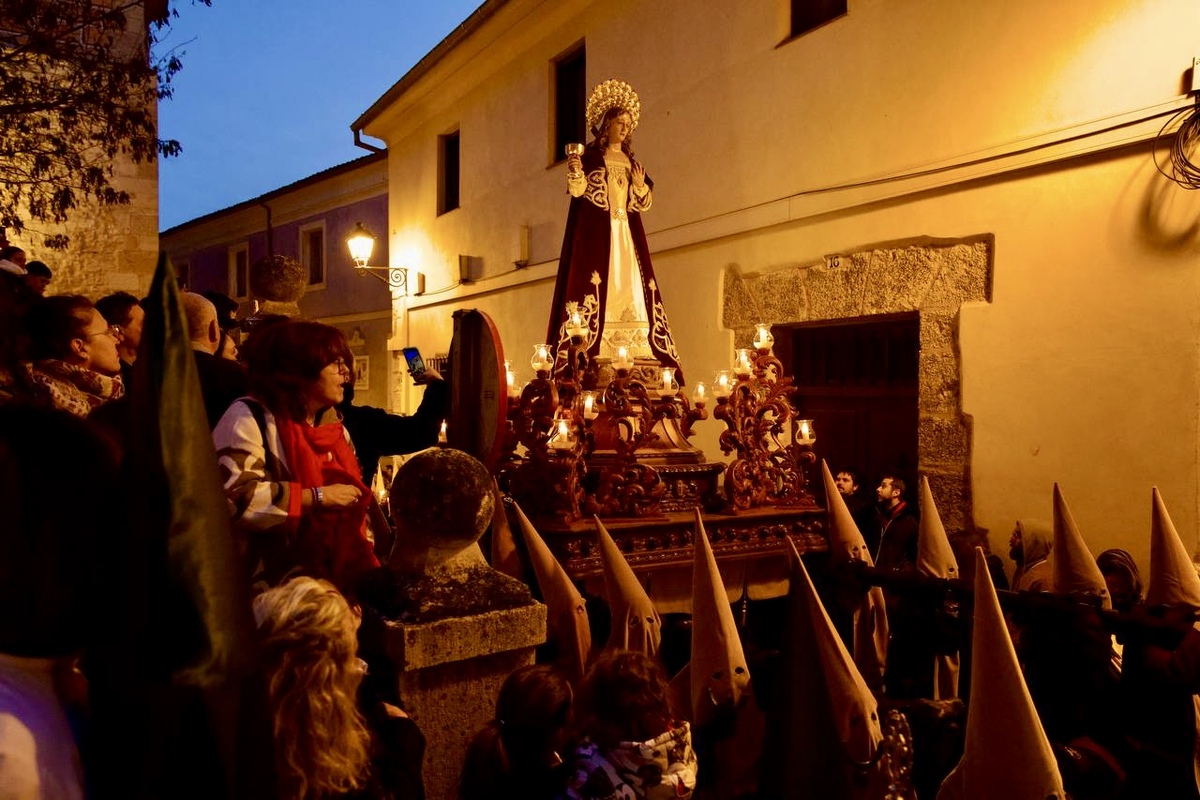 Martes Santo. Procesión del Perdón   / SERGI PERICH