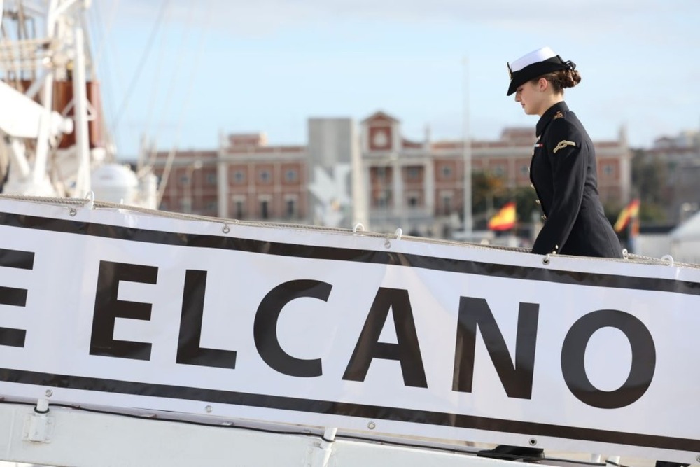 La Princesa Leonor embarca en el 'Juan Sebastián Elcano'