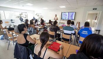 STE va a los tribunales para la integración del profesorado FP