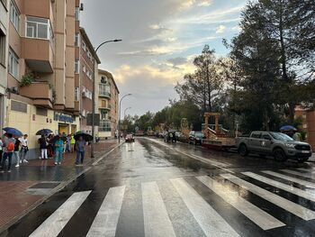 El mal tiempo obliga a suspender el desfile de carrozas