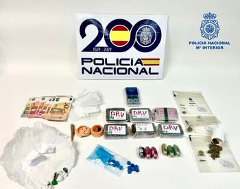 La Policía detiene a dos personas por tráfico de drogas