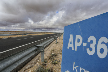 Investigada por conducir un vehículo a 205 km/h en la AP-36