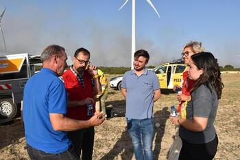 La Junta confía en estabilizar el incendio lo antes posible