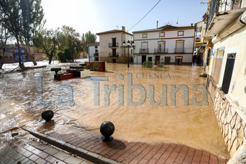 Concentraciones laborales por las víctimas de la DANA