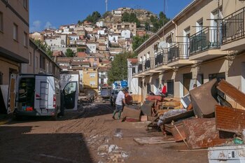 Mira reclama fontaneros y voluntarios para limpiar