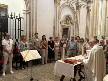 El Ayuntamiento celebra el voto a la Virgen de Las Nieves