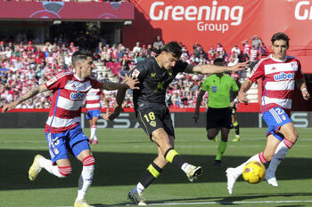 Granada y Almería firman un inservible empate