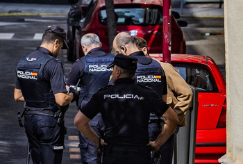 Los tenían trabajando 15 horas al día a 40 euros la semana