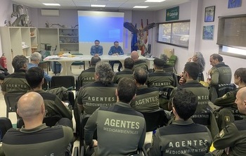 Los agentes medioambientales amplían su educación ambiental