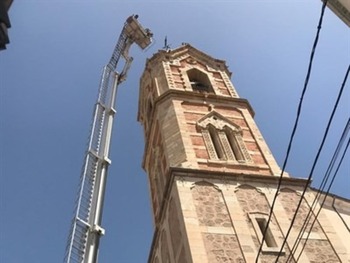 Las campanas de El Salvador se recolocarán mañana en la torre