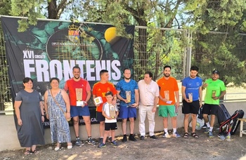 Huete acoge la quinta prueba del circuito de frontenis