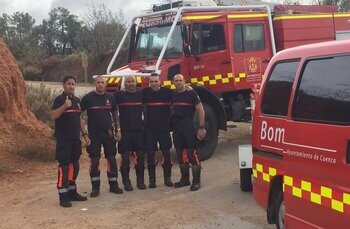 Una dotación de bomberos de Cuenca colabora en Valencia