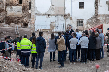 Los reyes visitan la zona cero de los derrumbamientos en Letur