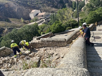 Iniciadas las obras de emergencia en el mirador de San Martín