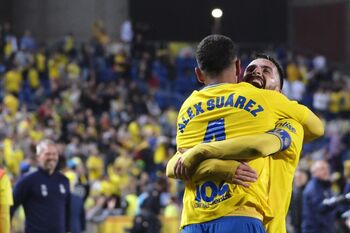 Las Palmas logra los tres puntos en los minutos finales