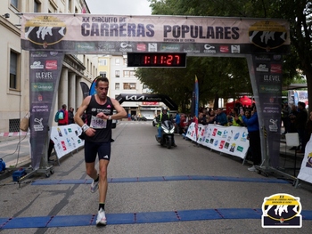 De la Ossa y Hortelano se hacen con la Media Maratón de Cuenca