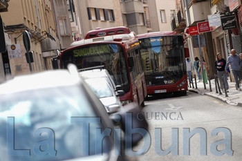 «La empresa es la que debe de poner en servicio los autobuses»