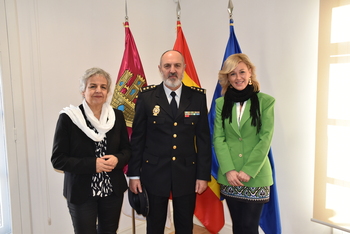 Bienvenida al nuevo comisario de la Policía Nacional en Cuenca