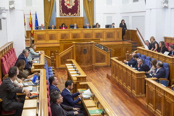 ¿Qué responderían diputados de CLM a la pregunta de Broncano?