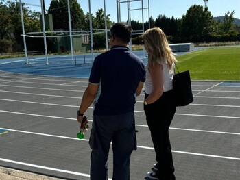 Mejoran y repitan la pista de atletismo del Luis Ocaña