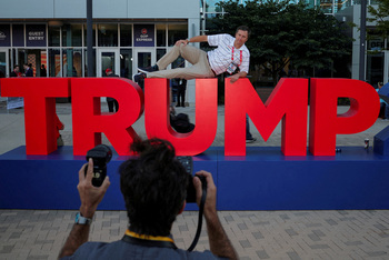 Trump anuncia un debate con Harris para el 4 de septiembre